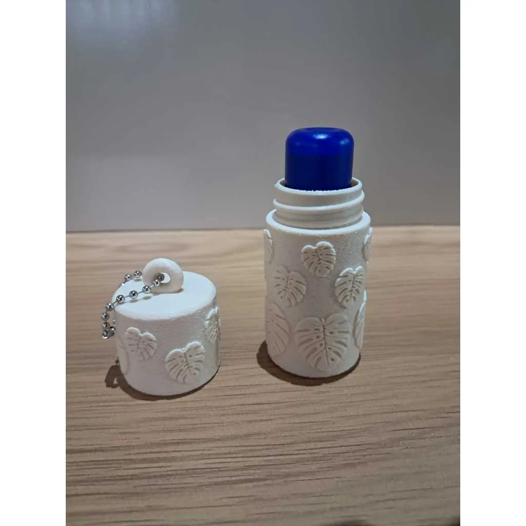 Porta Lip Balm - Porta Batom - Porta Hidratante Labial - Acessório para Bolsa e Mochila — foto 2