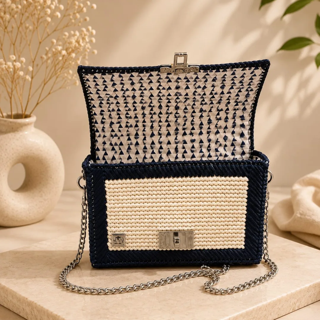 Bolsa clara — foto 3