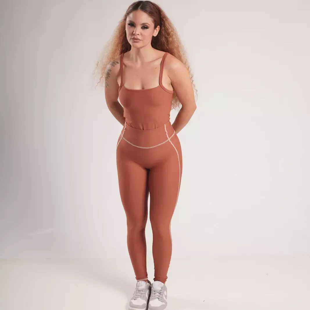 Calça  Comfy + Regata Natália Doce de Leite — foto 2