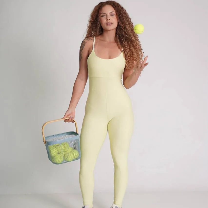 Macacão Poliamida Comfy Aline Amarelo Manteiga — foto 2