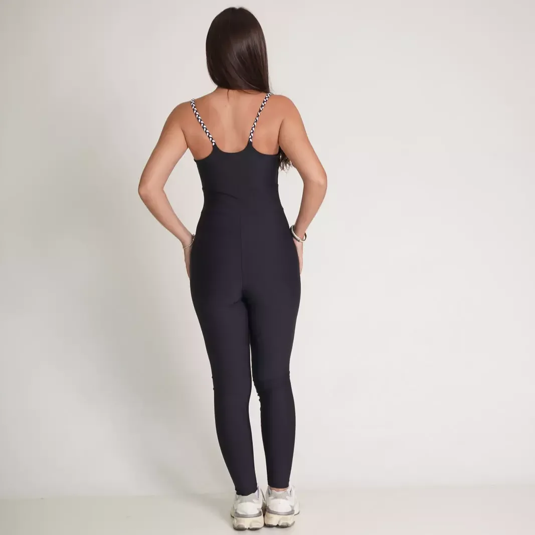 Macacão Poliamida Comfy Aline Preto — foto 5