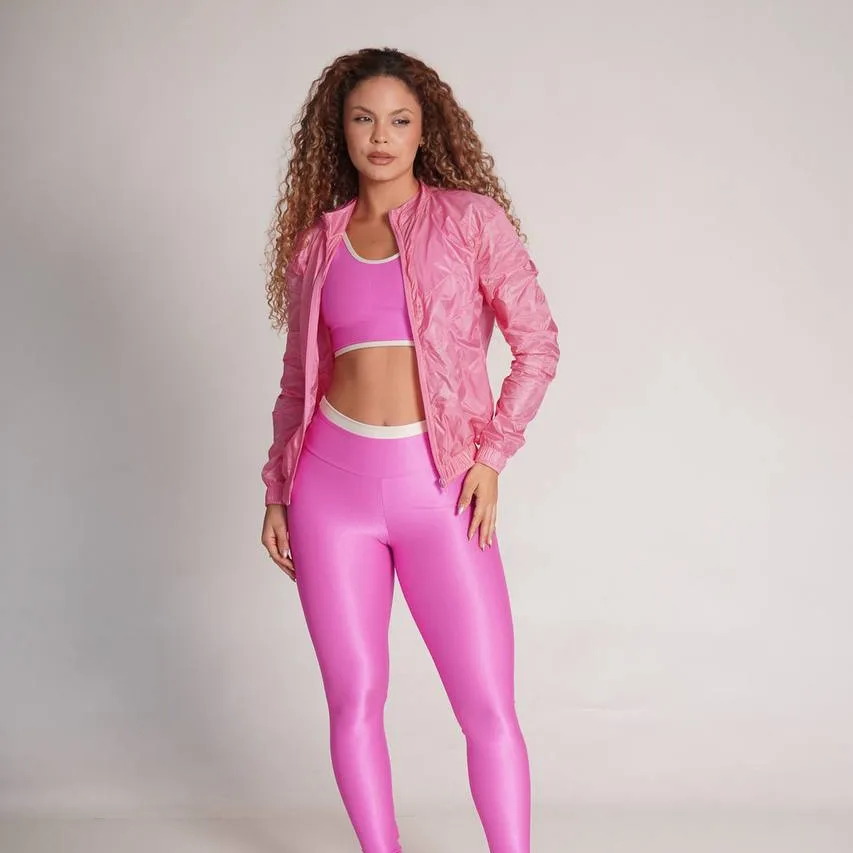 CORTA VENTO ULTRA LIGHT ROSA CHICLETE — foto 3