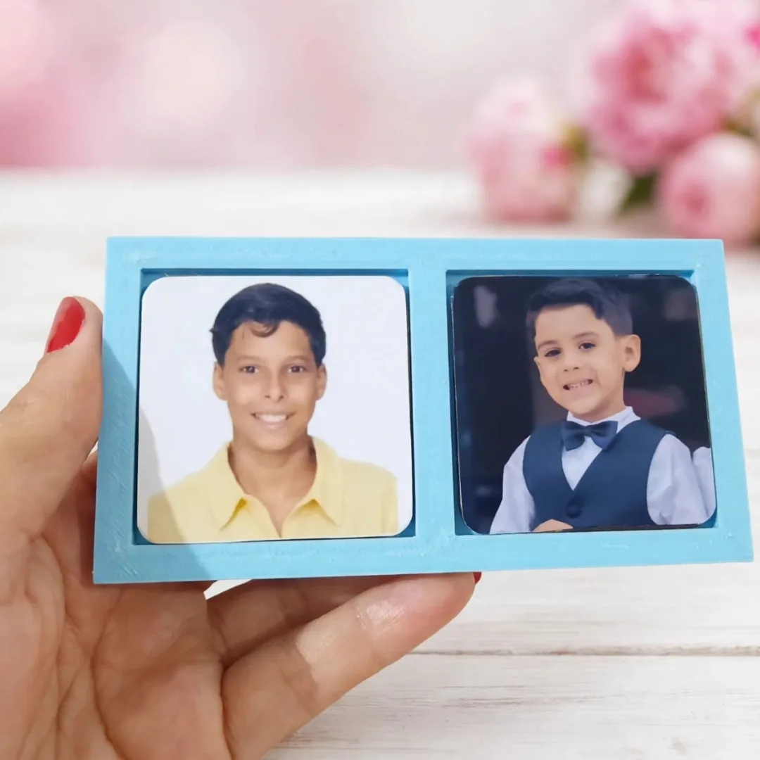 Porta Retrato Duplo com Fotos Ímã MDF 5x5cm Personalizado — foto 3
